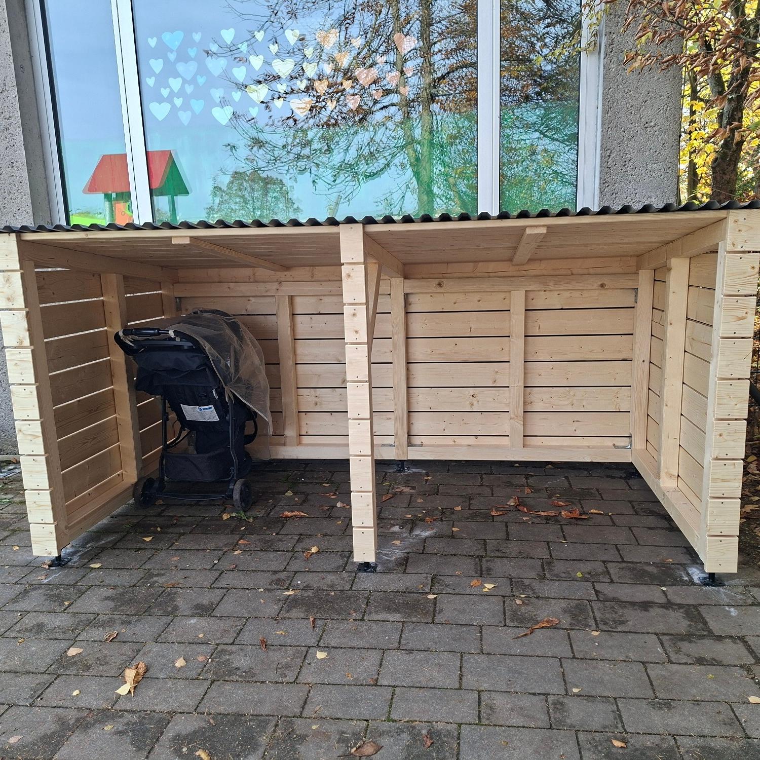 Kinderwagenunterstand