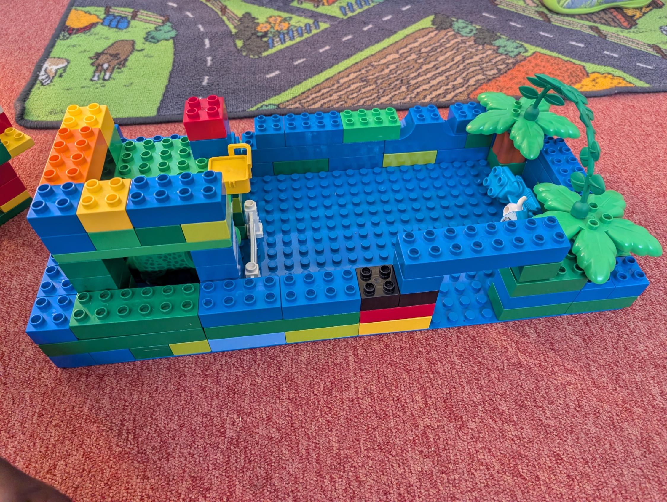 Wasserpark aus Duplo